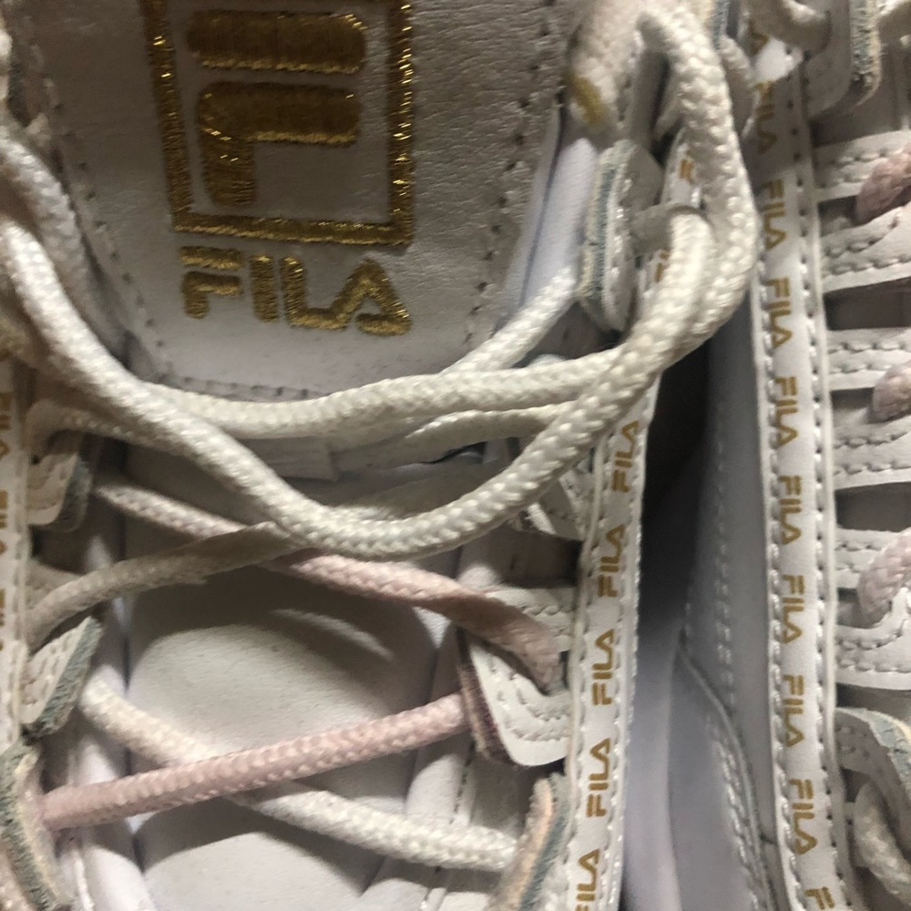 White Filas Nwt (has some red stains) Size 6